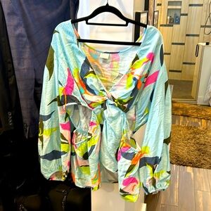 Floral‎ blouse